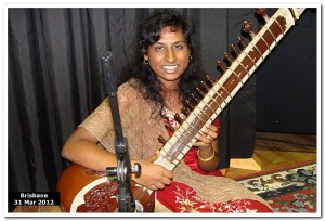 Anjuha Ketheeswaran (sitar)